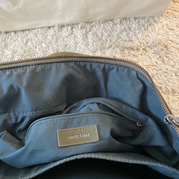 Matt and Nat Vegan diaper bag - Picture 8 of 11